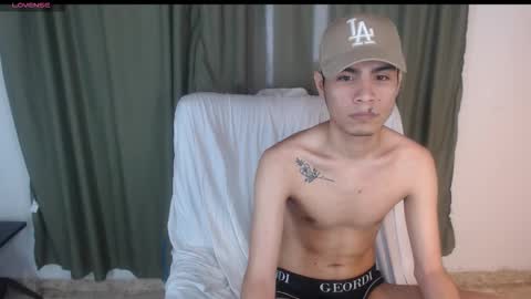 adam_sinclair online show from 11/04/25, 05:01