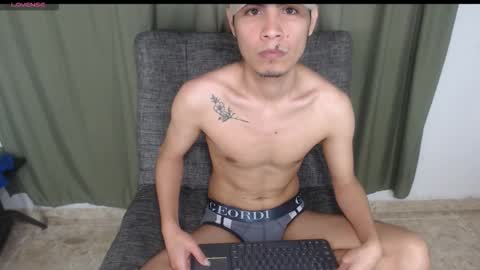 adam_sinclair online show from 11/11/25, 03:45