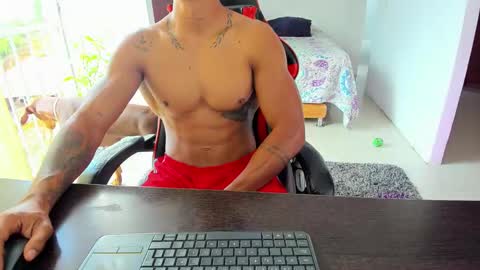 Snapshot of adam_valencia chatting on 09/28/25, 08:47 Adam Valencia online show from 09/28/25, 08:47