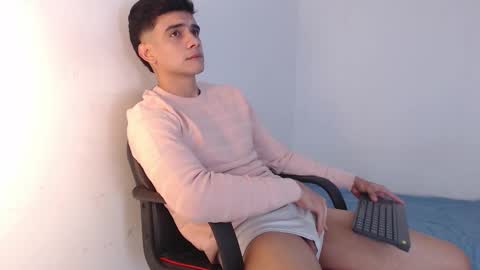 Snapshot of adama_soa chatting on 11/07/25, 09:42 Hello guys excuse my absence I will be absent for several days for health reasons I hope you understand thank you very much. online show from 11/07/25, 09:42