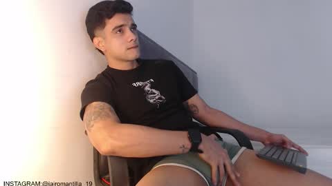 Snapshot of adama_soa chatting on 12/16/25, 05:12 Hello guys excuse my absence I will be absent for several days for health reasons I hope you understand thank you very much. online show from 12/16/25, 05:12