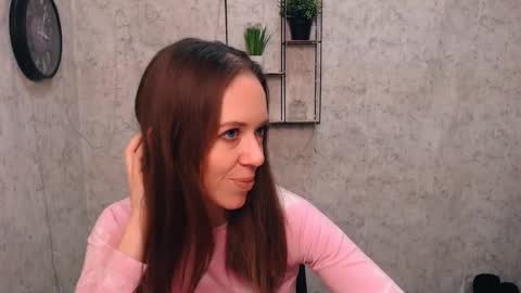 Snapshot of adamais_ chatting on 02/11/25, 10:48 adamais_ online show from 02/11/25, 10:48