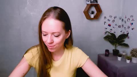 Snapshot of adamais_ chatting on 09/15/25, 04:34 adamais_ online show from 09/15/25, 04:34
