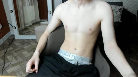 Snapshot of adamal1 chatting on 10/09/25, 01:42 Adam online show from 10/09/25, 01:42