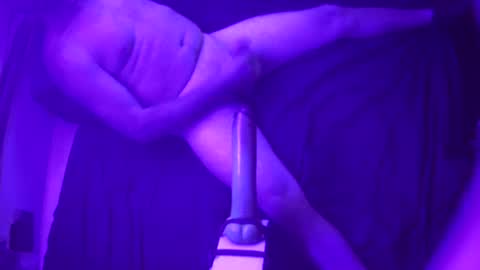 Snapshot of adamineve chatting on 01/21/25, 02:11 adamineve online show from 01/21/25, 02:11