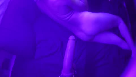 Snapshot of adamineve chatting on 02/05/25, 05:30 adamineve online show from 02/05/25, 05:30