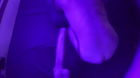 Snapshot of adamineve chatting on 09/15/25, 06:13 adamineve online show from 09/15/25, 06:13