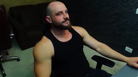 Snapshot of adamjameson chatting on 06/27/26, 05:34 AdamJameson online show from 06/27/26, 05:34