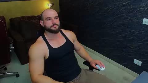Snapshot of adamjameson chatting on 06/29/26, 05:03 AdamJameson online show from 06/29/26, 05:03