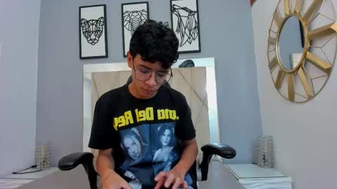 Adams Bobby online show from 03/02/26, 11:17