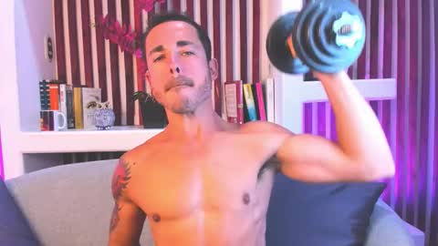 Snapshot of adams_sanz chatting on 02/18/26, 07:21 Im Adams Sanz online show from 02/18/26, 07:21