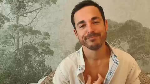 Im Adams Sanz online show from 03/11/26, 08:26