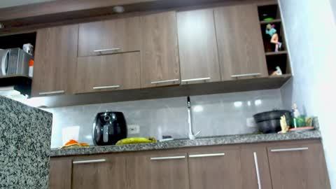 Snapshot of adan_eva960 chatting on 01/06/25, 07:45 eva online show from 01/06/25, 07:45