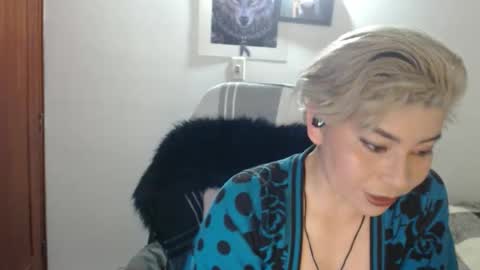 adan_romanoff online show from 10/28/25, 06:50