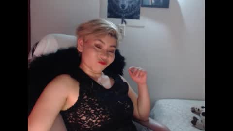 adan_romanoff online show from 11/16/25, 07:58