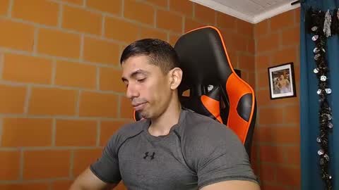 Adan Sin online show from 01/18/25, 02:44