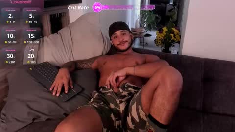 Snapshot of adanvega13 chatting on 11/12/25, 07:35 ADAN VEGA online show from 11/12/25, 07:35