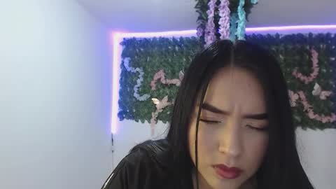 Snapshot of adara_cute_69 chatting on 02/16/26, 06:04 Adara online show from 02/16/26, 06:04