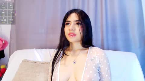  Adara Johnson  online show from 12/04/25, 11:41