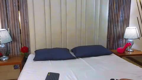 Snapshot of adarasmiith chatting on 12/16/25, 12:54 adarasmiith online show from 12/16/25, 12:54