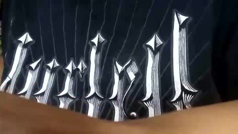 Snapshot of adarkvid420tj chatting on 11/05/25, 04:01 adarkvid420tj online show from 11/05/25, 04:01