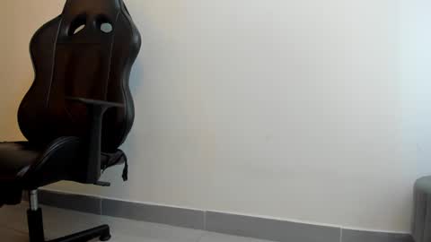 Snapshot of adbel_sady chatting on 12/13/24, 11:13 adbel sady online show from 12/13/24, 11:13