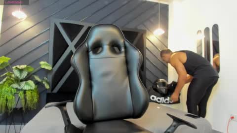 Snapshot of adbel_sady chatting on 03/11/25, 11:23 adbel sady online show from 03/11/25, 11:23