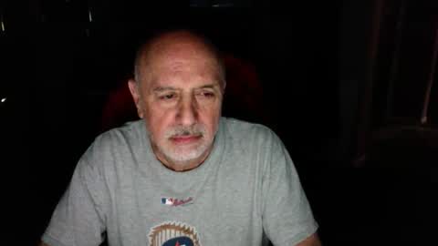 Snapshot of add_me_2 chatting on 11/19/25, 06:57 add_me_2 online show from 11/19/25, 06:57