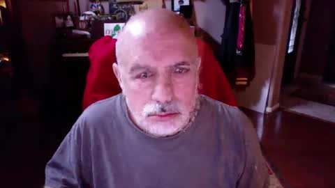 Snapshot of add_me_2 chatting on 12/04/25, 08:06 add_me_2 online show from 12/04/25, 08:06