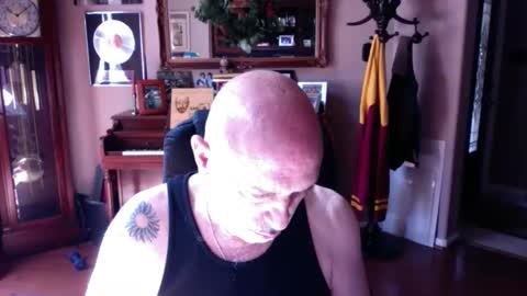 add_me_2 online show from 05/22/26, 03:06