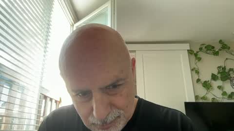 Snapshot of add_me_2 chatting on 06/29/26, 12:05 add_me_2 online show from 06/29/26, 12:05