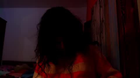 Snapshot of addicted2uts chatting on 02/13/25, 06:27 amy online show from 02/13/25, 06:27