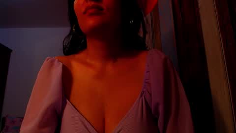 Snapshot of addicted2uts chatting on 09/16/25, 12:28 amy online show from 09/16/25, 12:28