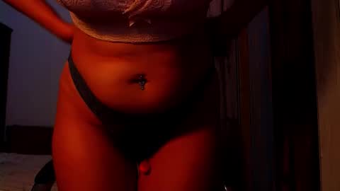 Snapshot of addicted2uts chatting on 10/11/25, 02:22 amy online show from 10/11/25, 02:22