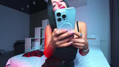 Sabi online show from 09/18/25, 07:10