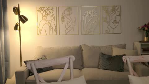 Snapshot of addieroseone chatting on 11/13/25, 02:32 Addison Rose I am currently away for the holiday weekend. Streams start again on 1242024. Enjoy the holiday online show from 11/13/25, 02:32