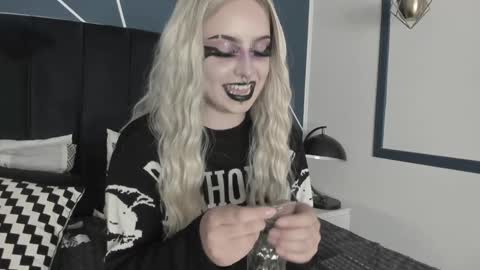 Ade  online show from 01/30/25, 11:02