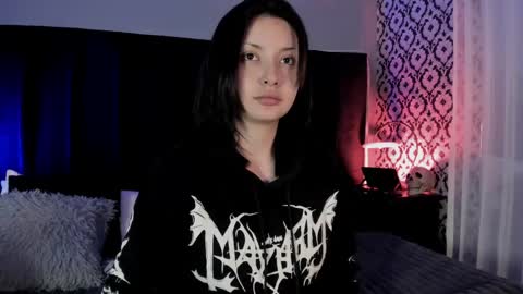 Snapshot of adeelinee chatting on 05/04/26, 08:05 Ade online show from 05/04/26, 08:05
