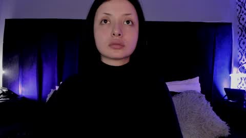 Snapshot of adeelinee chatting on 05/29/26, 08:18 Ade online show from 05/29/26, 08:18