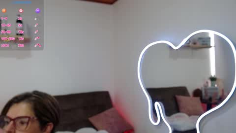 Snapshot of adeellee_ chatting on 02/16/25, 04:53 adeellee online show from 02/16/25, 04:53
