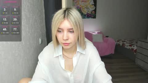 Adel online show from 04/01/26, 04:46