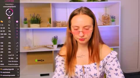 u love online show from 09/15/25, 03:34