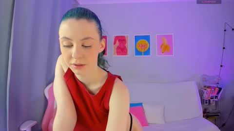 Snapshot of adel_vibes chatting on 02/28/26, 05:19 Adelle online show from 02/28/26, 05:19