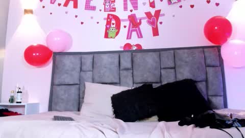 adela online show from 02/11/26, 03:55