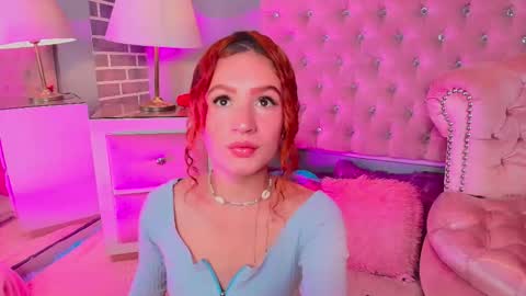 Snapshot of adelainebest chatting on 10/24/25, 05:48 Adelaine online show from 10/24/25, 05:48