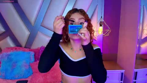 Snapshot of adelainebest chatting on 12/20/25, 02:18 Adelaine online show from 12/20/25, 02:18