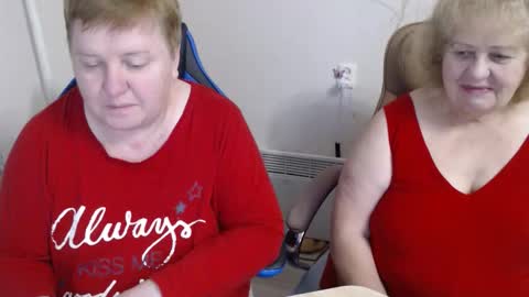 Snapshot of adelandsofia chatting on 12/01/25, 03:50 AdelAndSofia online show from 12/01/25, 03:50