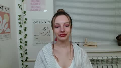 Snapshot of adele0_0 chatting on 01/08/25, 02:03 Adele online show from 01/08/25, 02:03