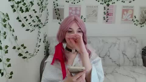 Snapshot of adele0_0 chatting on 03/04/25, 02:10 Adele online show from 03/04/25, 02:10