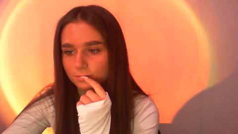 Adele Amore online show from 02/14/25, 07:49